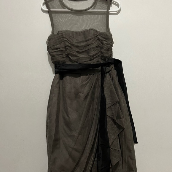 Vera Wang dress size US Small ( size 4) - Picture 3 of 9